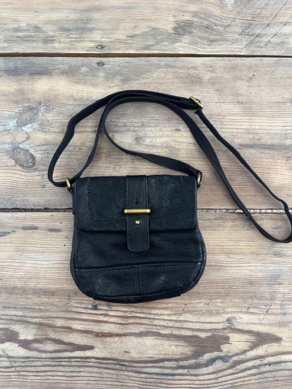 Fossil Black Leather Crossbody Bag with Brass Hardware Small Y2K